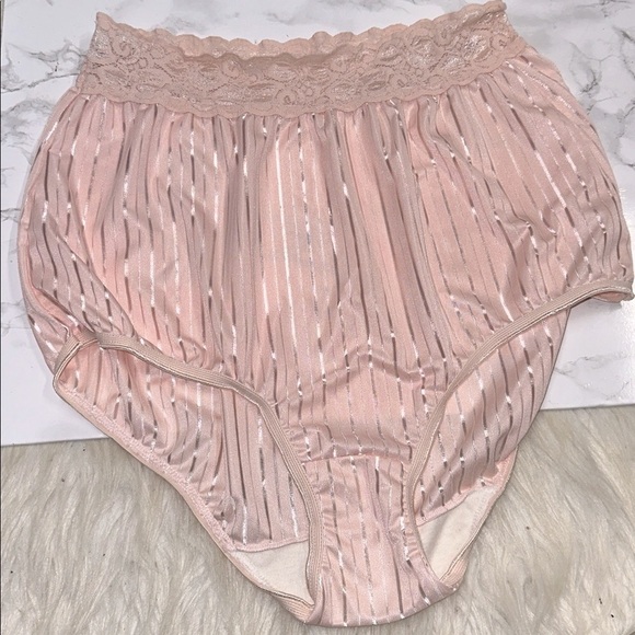 Vintage Pink Lace Trim High-Waisted Panties size 8 - Picture 2 of 5